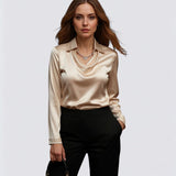 Charlotte – Elegantna Satenska Bluza s V-Izrezom